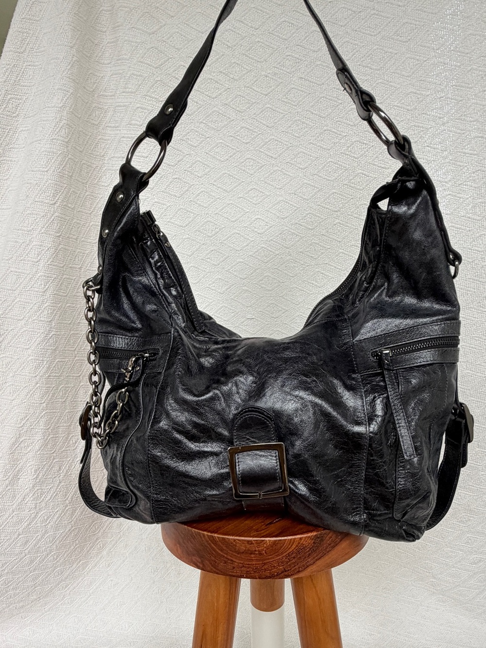 Sabina Deep Navy Leather Shoulder Bag with Chain Detail